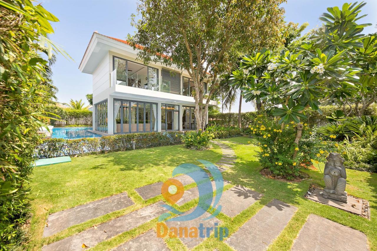 Deluxe Ocean Villa Along The Beach Danang Exterior photo