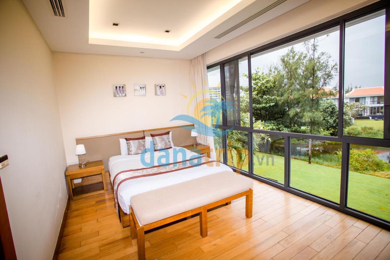 Deluxe Ocean Villa Along The Beach Danang Exterior photo